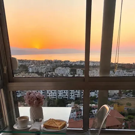 Vistas Al Mar, Piscina Y Independiente Torremolinos
